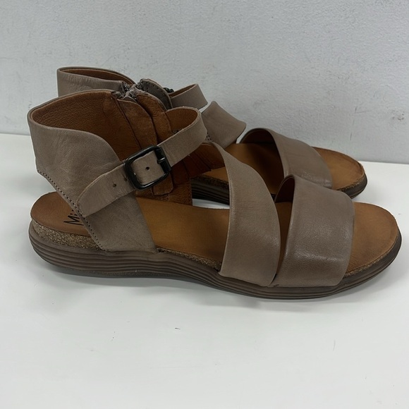 New Miz Mooz Womens Meadow Leather Open Toe Ankle Strap Shoes Size 38 - Picture 2 of 8